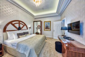 luxurious suite, spa stays, spa break, slow it travel