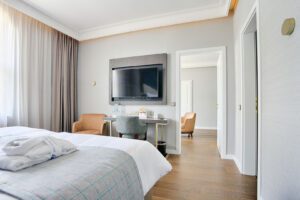 Deluxe Suite, spa stays, spa break, slow it travel