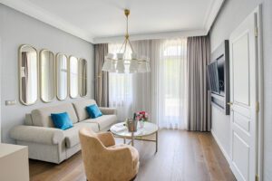 Deluxe Suite, spa stays, spa break, slow it travel