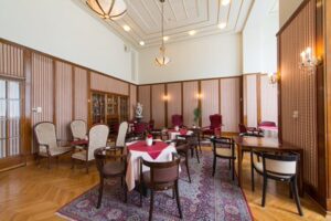 bar, restaurant, spa stays, spa break, slow it travel