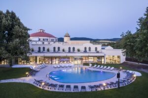 spa stays, spa break, slow it travel
